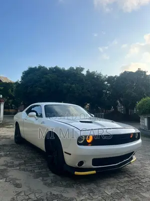 Dodge Challenger SRT Hellcat 2016 White