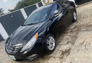 Hyundai Sonata 2013 Black