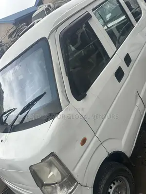Suzuki Every 2017 White