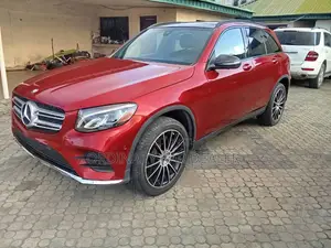 Mercedes-Benz GLC-Class 2018 Red