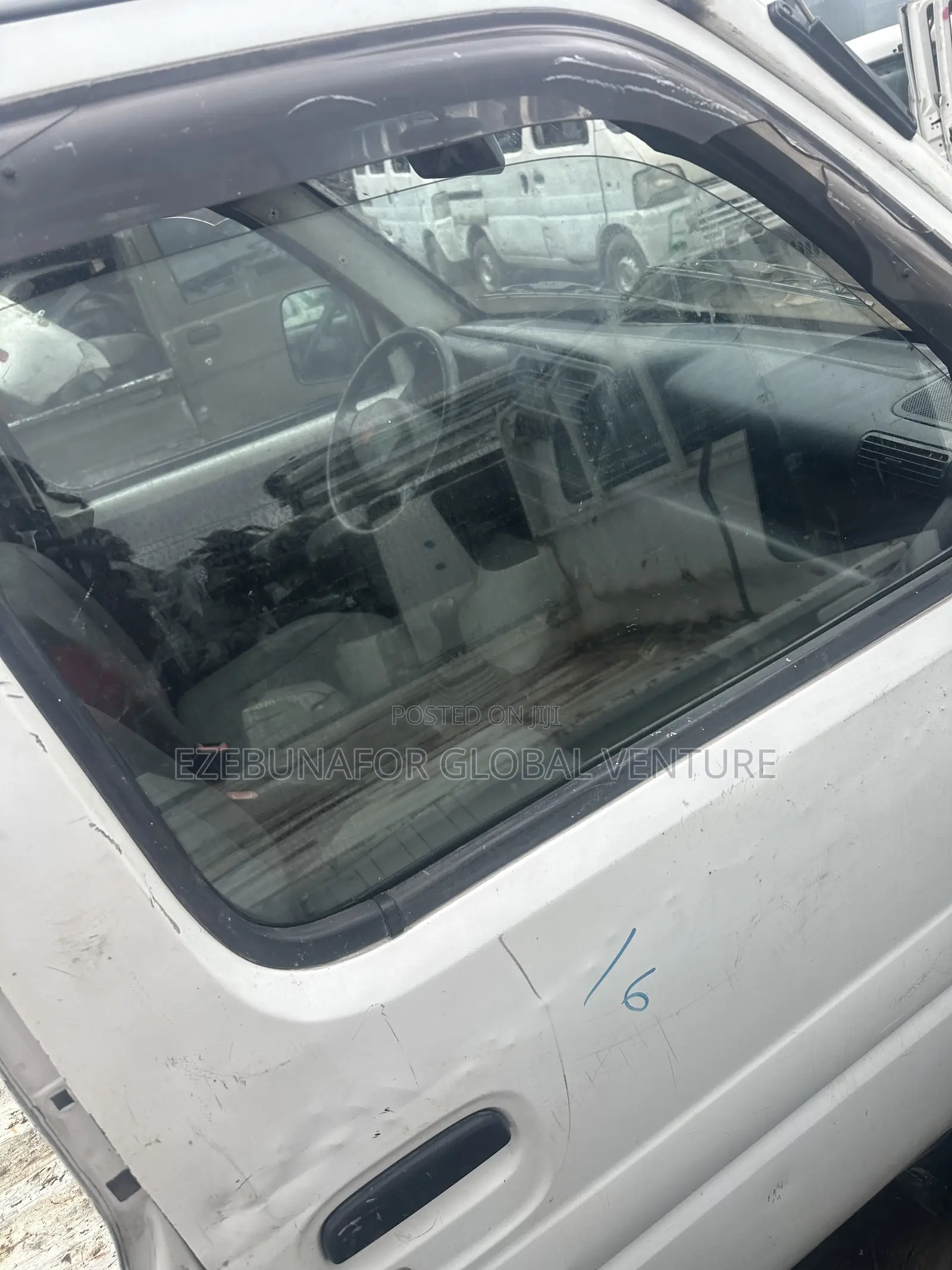 Suzuki Every 2017 White