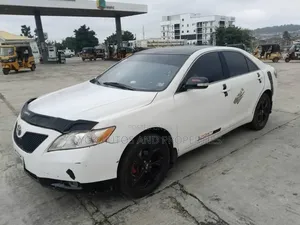 Toyota Camry LE 4dr Sedan (2.4L 4cyl 5A) 2008 White