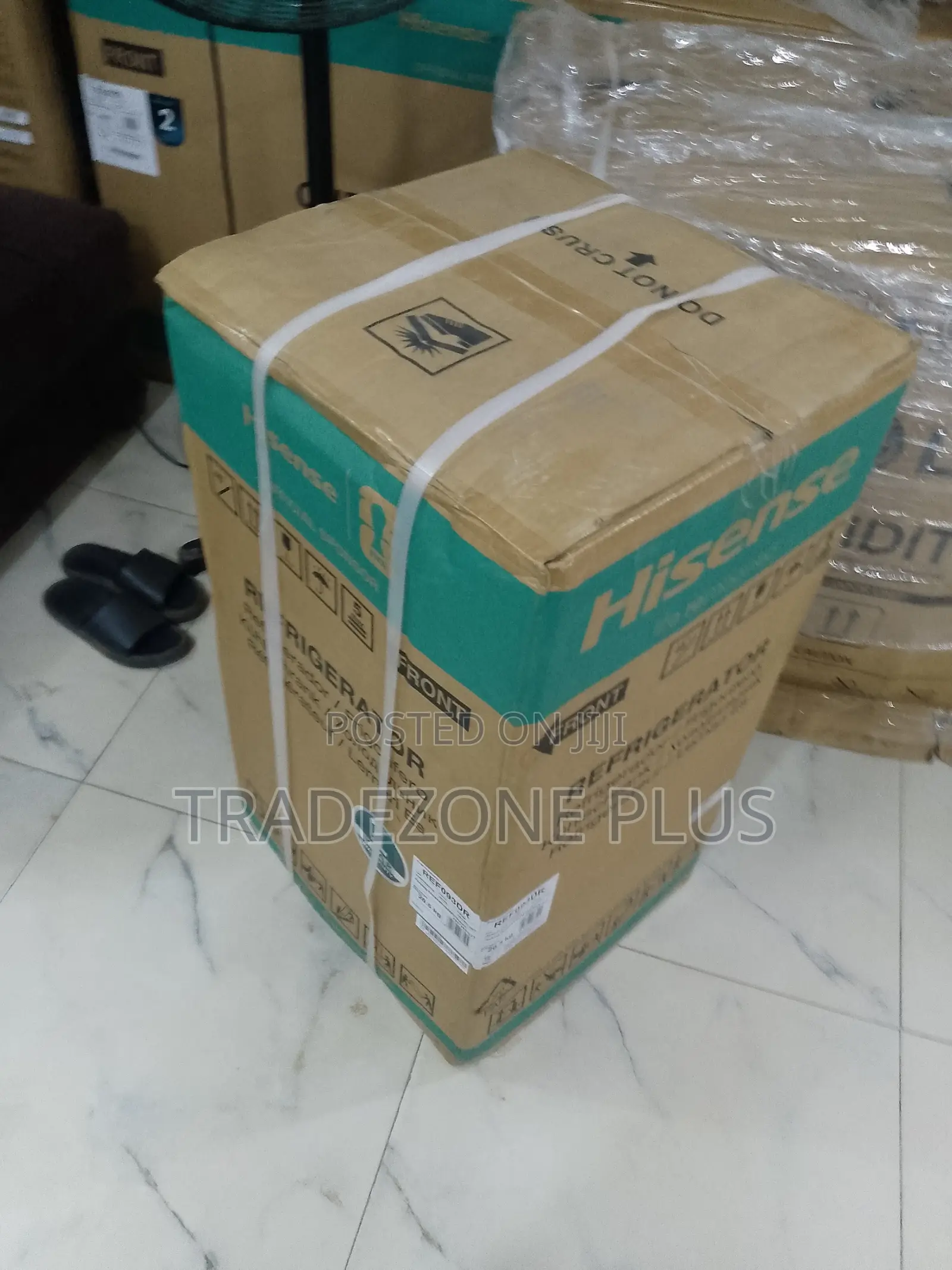 90L Hisense Fridge – Compact Cooling Solution