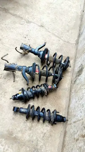 Front and Back Shock Absorver for Honda CRV 1998/1999/2003/2005/2007
