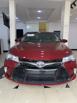 Toyota Camry SE 4dr Sedan (2.5L 4cyl 6A) 2016 Red