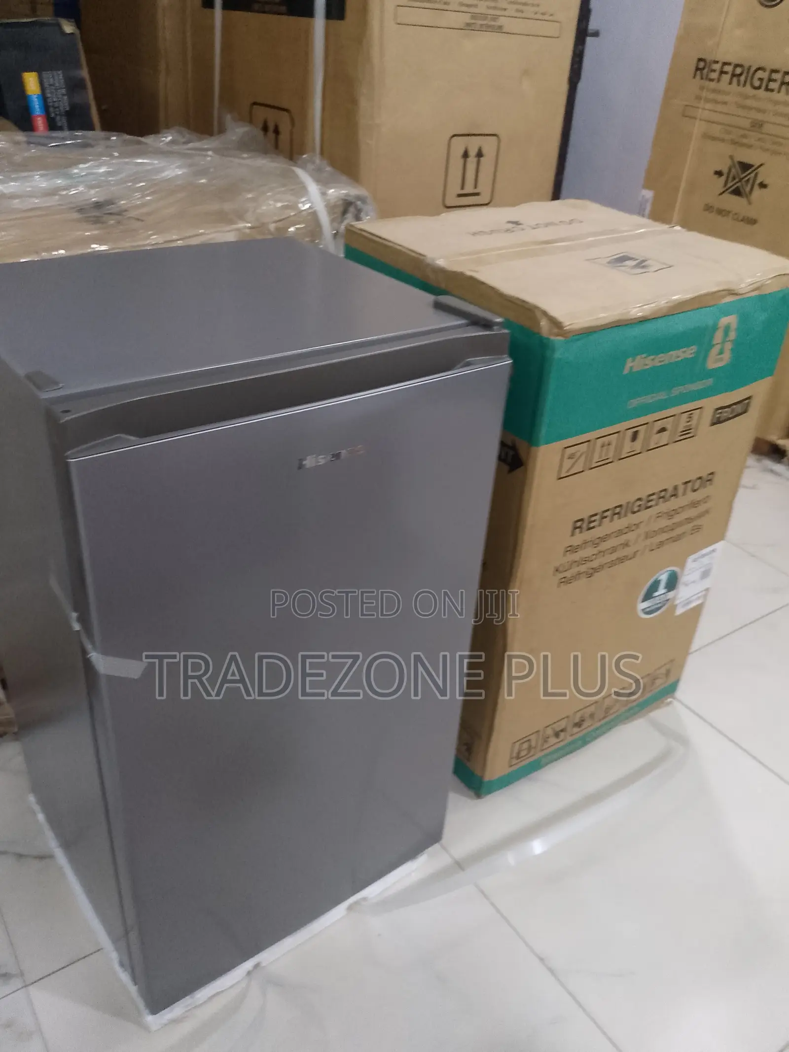 Hisense 90L Fridge – Perfect for Small Spaces