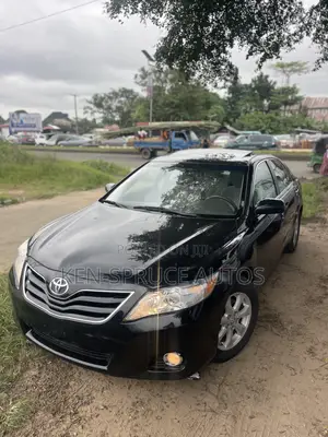 Toyota Camry LE 4dr Sedan (2.5L 4cyl 6A) 2011 Black