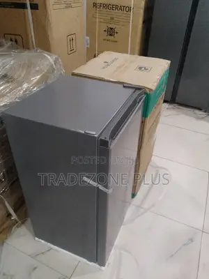 Hisense Refrigerator 90L – Ideal for Everyday Use