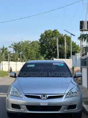 Honda Accord 2006 Silver