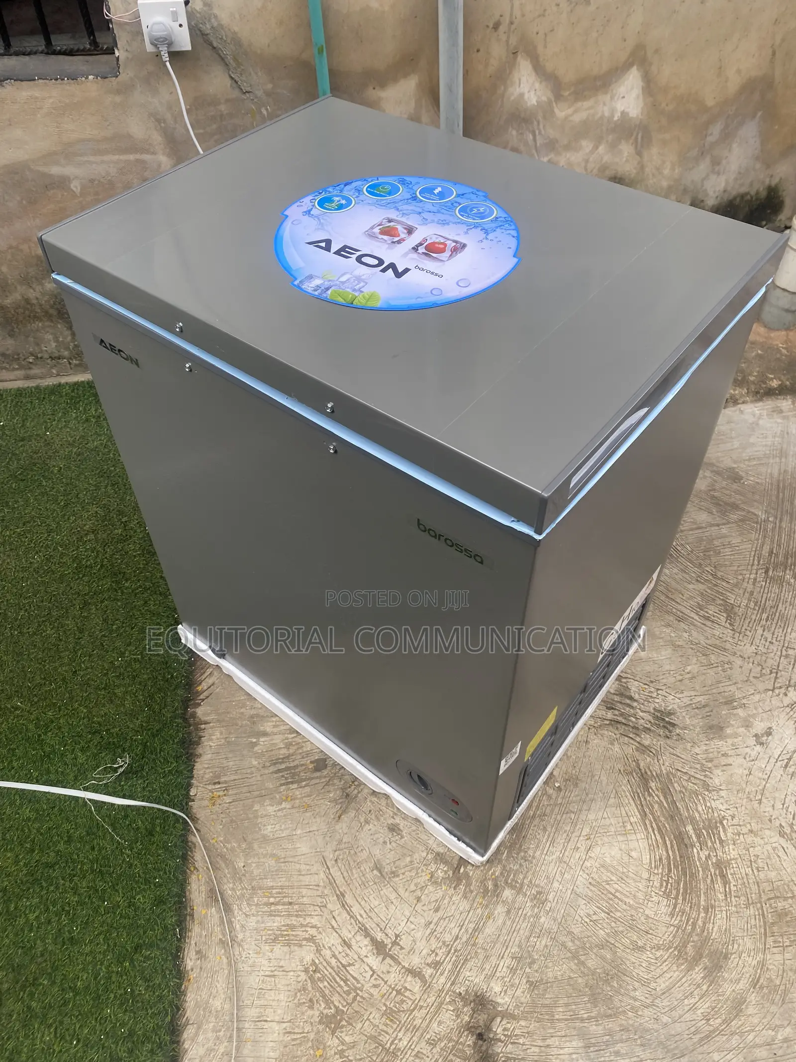 AEON Chest Freezer With Spacious Storage