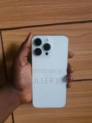 Apple iPhone 15 Pro Max 256 GB White