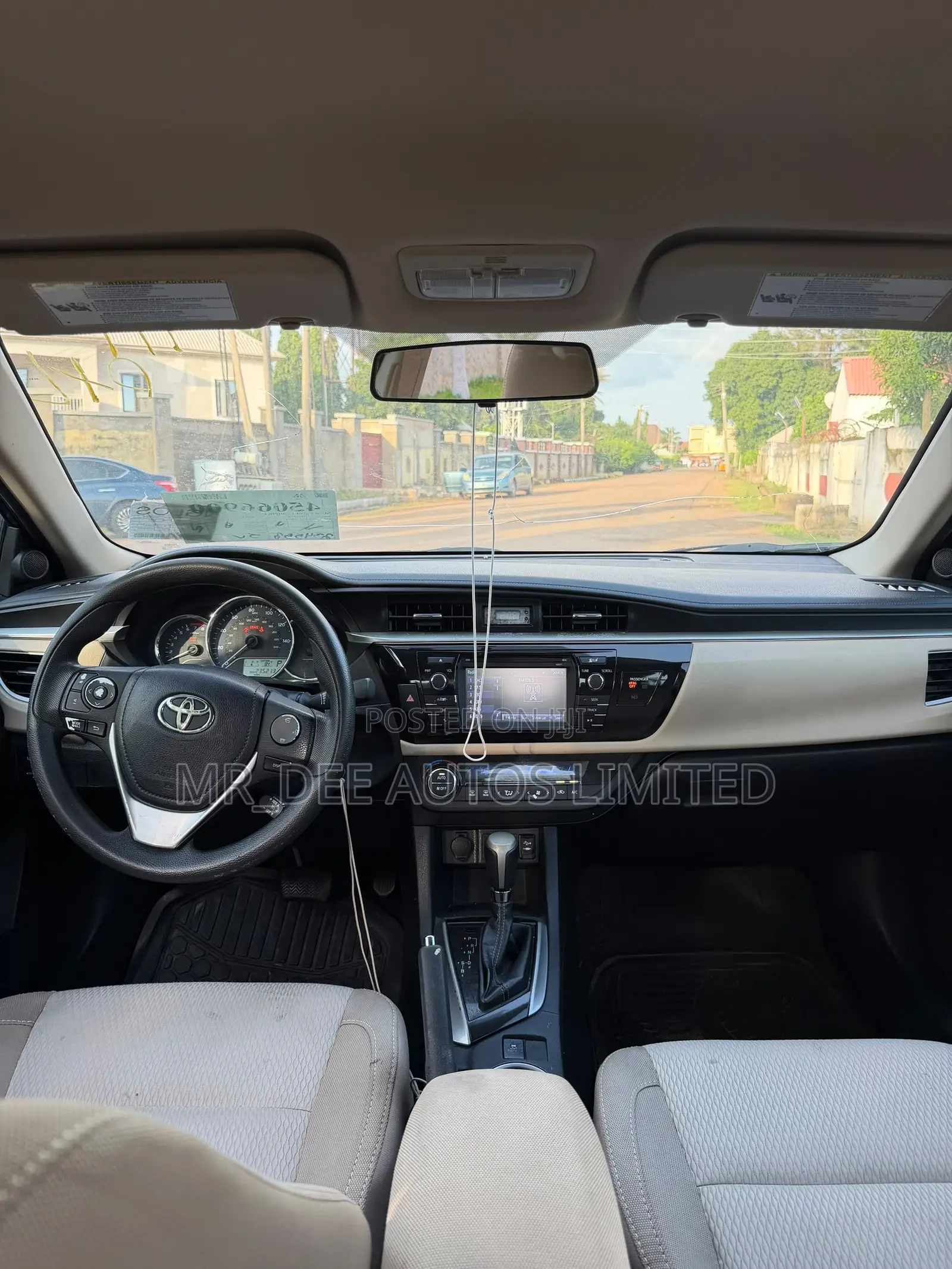 Toyota Corolla 2016 Green