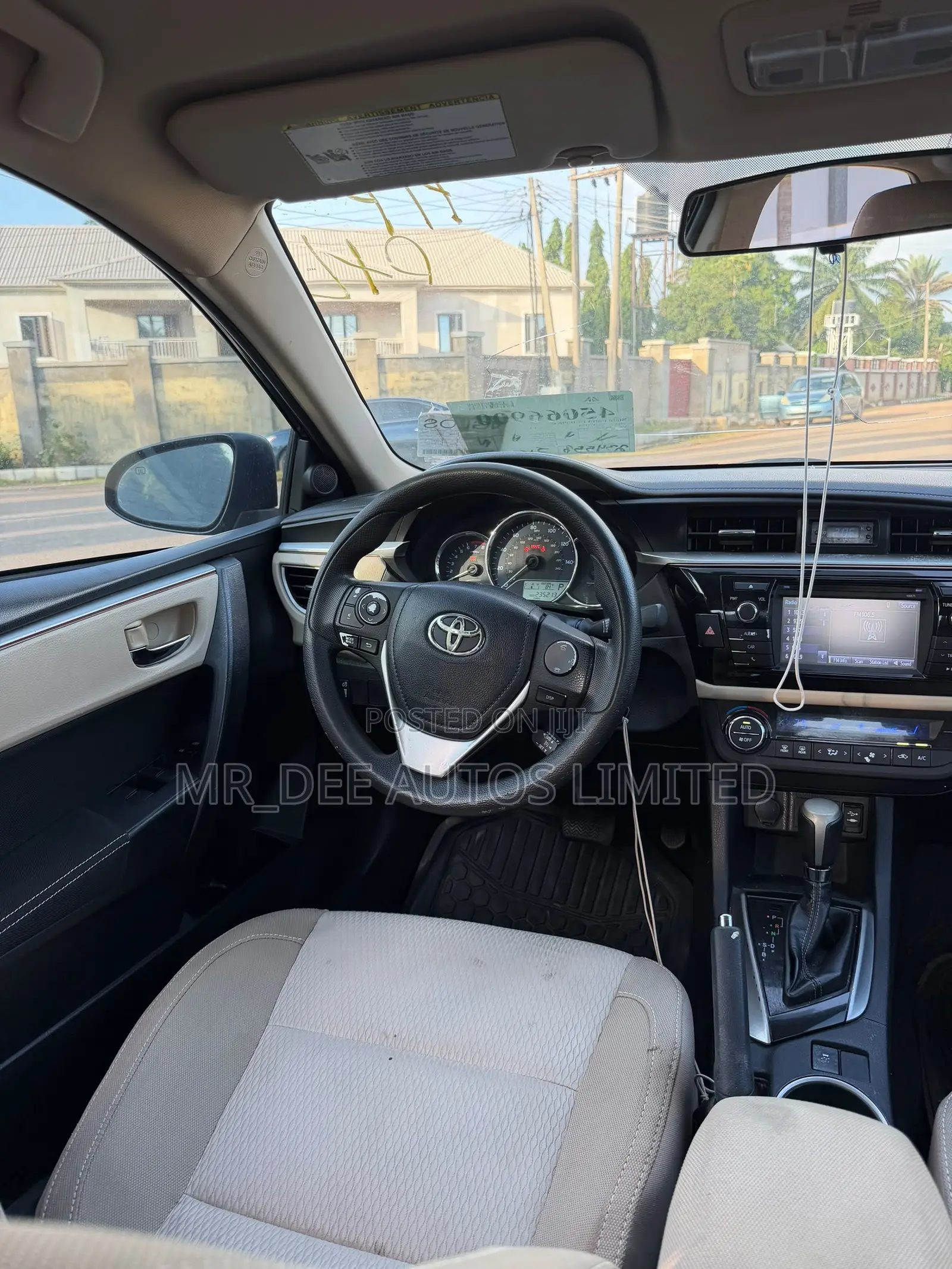 Toyota Corolla 2016 Green