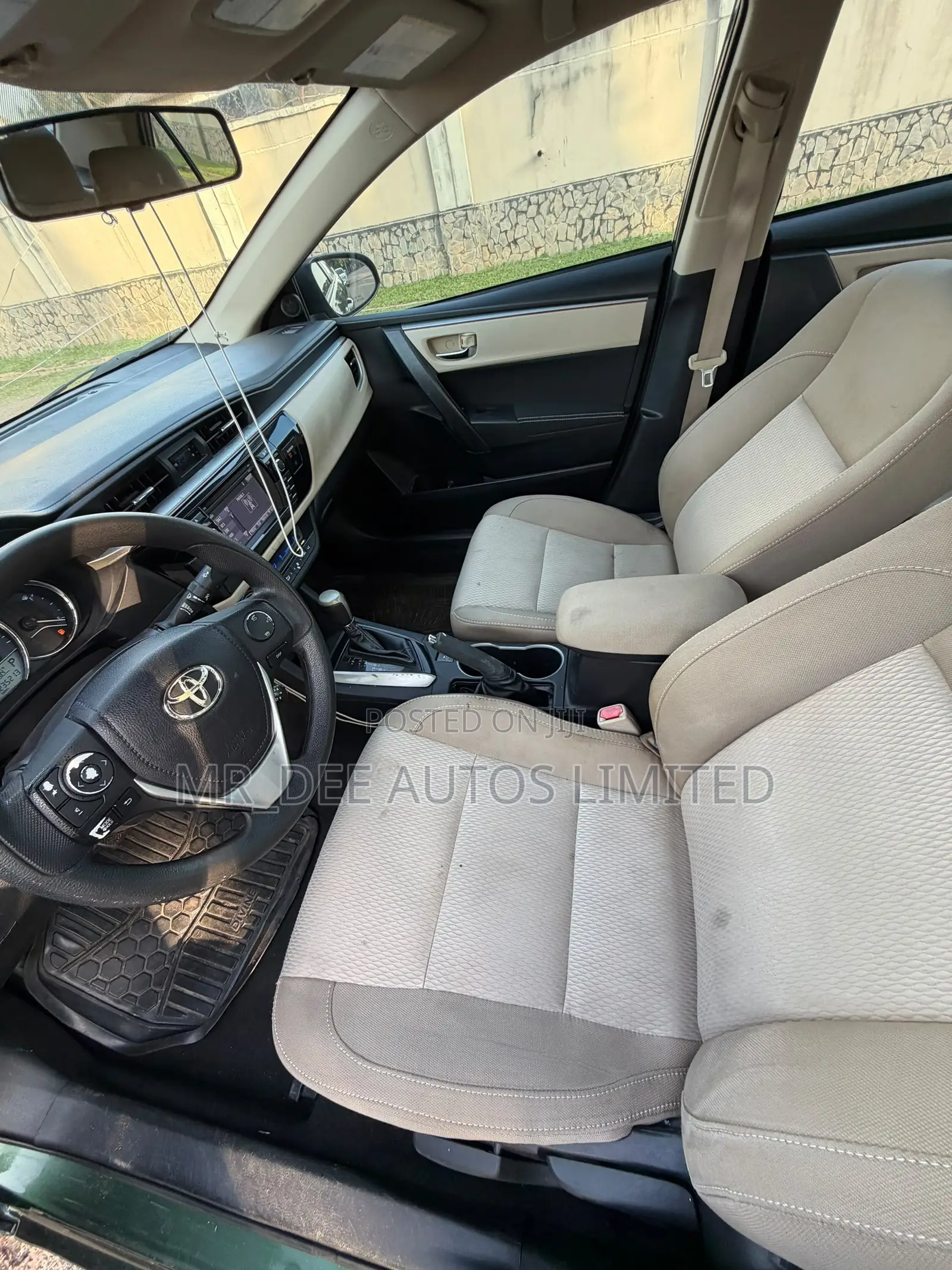 Toyota Corolla 2016 Green