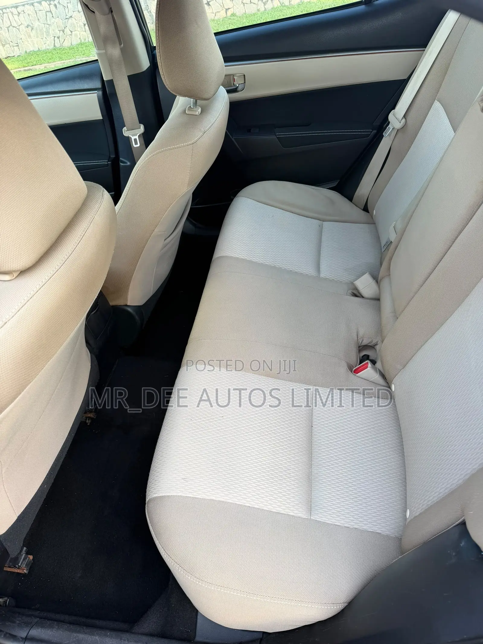 Toyota Corolla 2016 Green