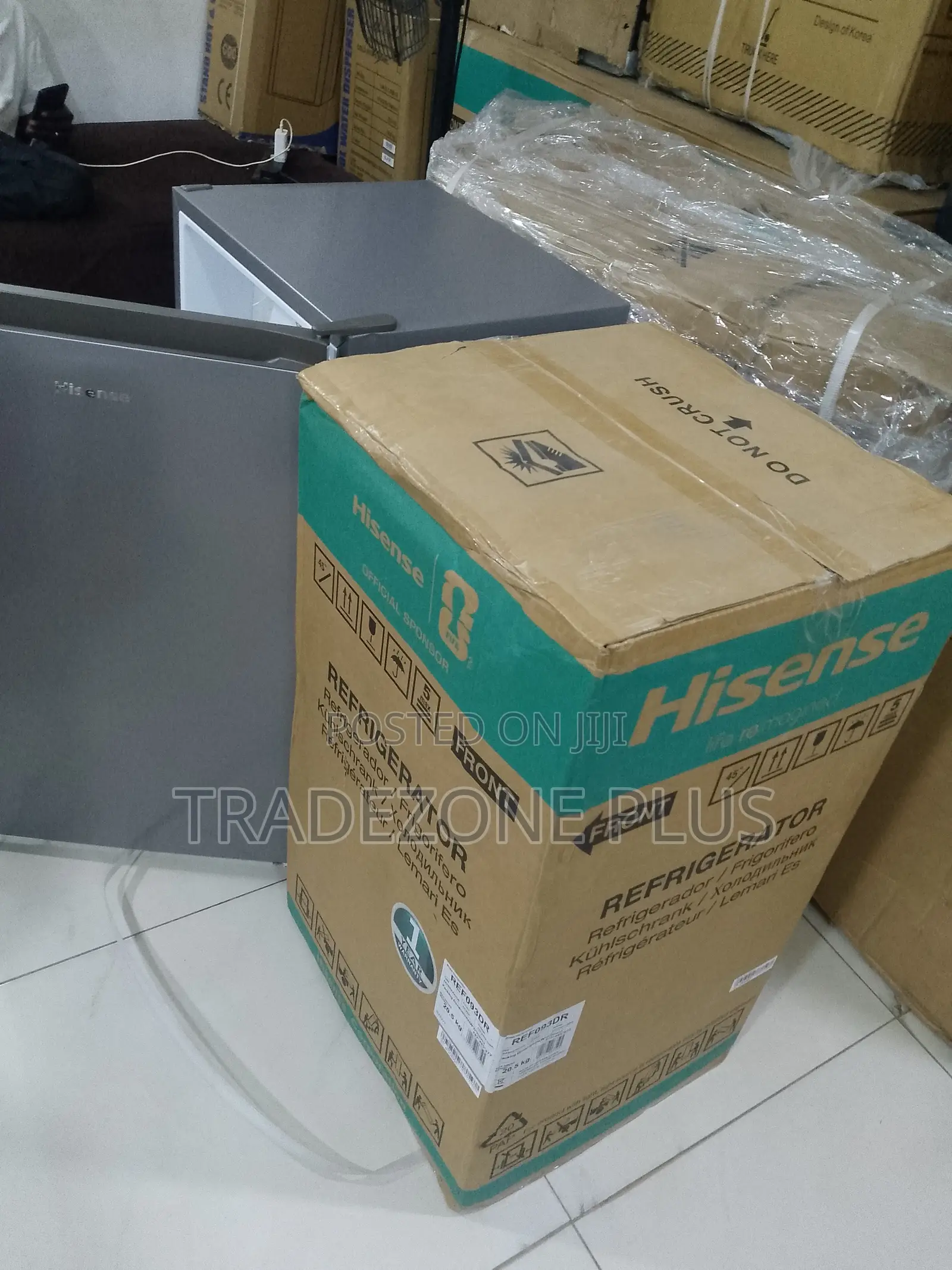 Hisense REF093DR 90L Fridge – Neat Space Saving
