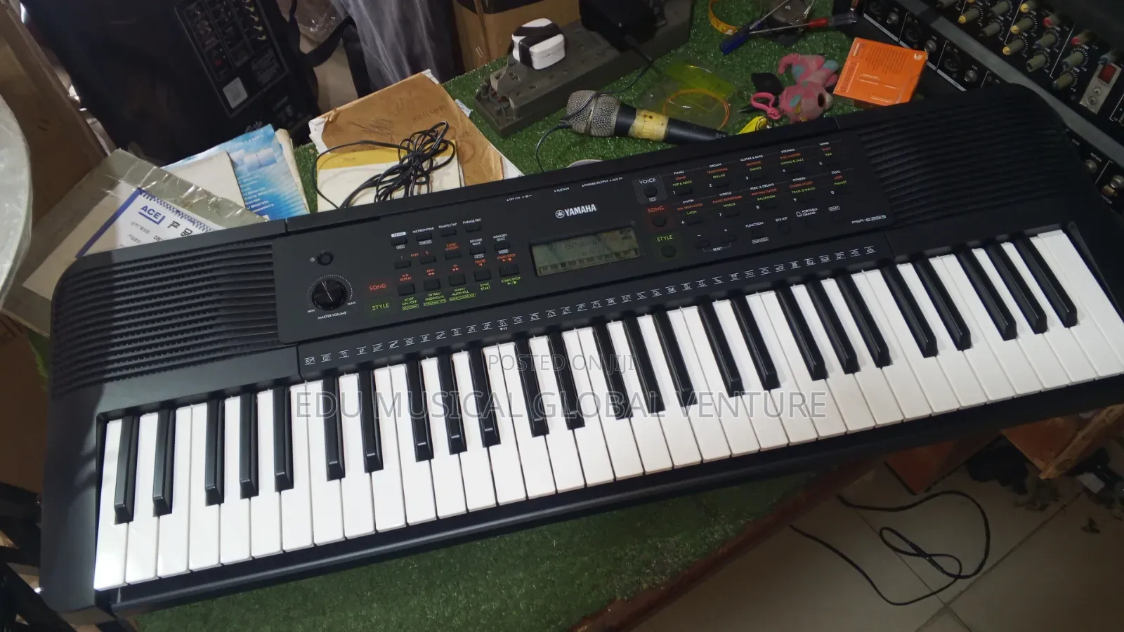 Yamaha Keyboard PSR 283