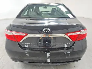Toyota Camry 2016 Black