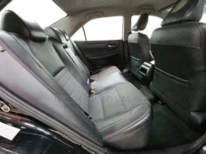 Toyota Camry 2016 Black