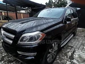 Mercedes-Benz GL-Class GL450 4MATIC 4dr SUV AWD (4.7L 8cyl Turbo 7A)