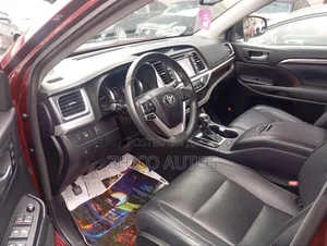 Toyota Highlander Limited V6 4x4 (3.5L 6cyl 6A) 2016 Burgundy