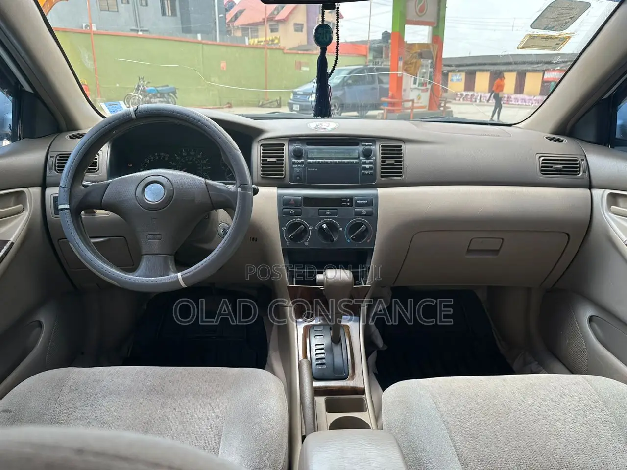 Toyota Corolla 2004 White