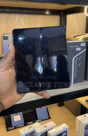 Samsung Galaxy Z Fold4 256 GB Black
