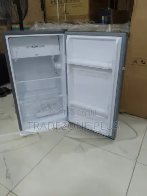Hisense REF093DR 90L Fridge – Suitable for Office Use