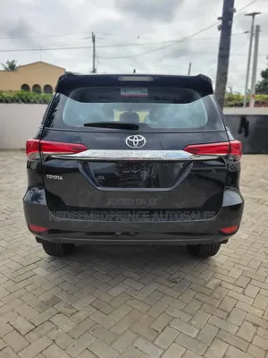 New Toyota Fortuner 2025 Matt Black