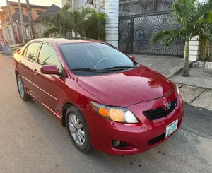 Toyota Corolla 2010 Red