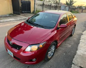 Toyota Corolla 2010 Red