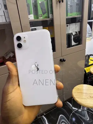Apple iPhone 11 64 GB White