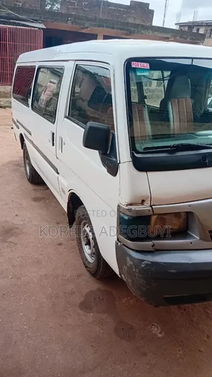 Mazda E2000 2000 White