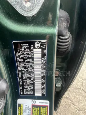 Toyota Corolla S Plus 4dr Sedan (1.8L 4cyl CVT) 2014 Green