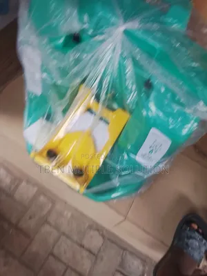 60 Liters Portable Emergency Eyewash Station,