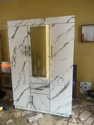 Wardrobe 4by6feet