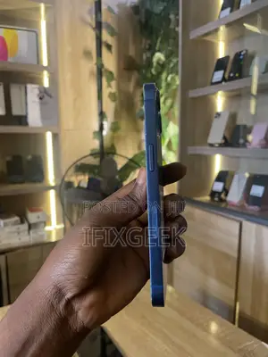 Apple iPhone 13 128 GB Blue