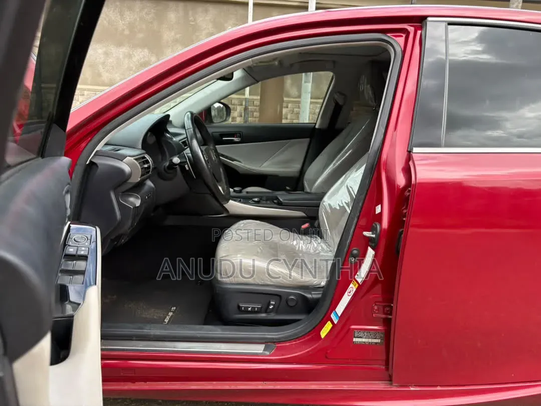 Lexus IS 2015 Red
