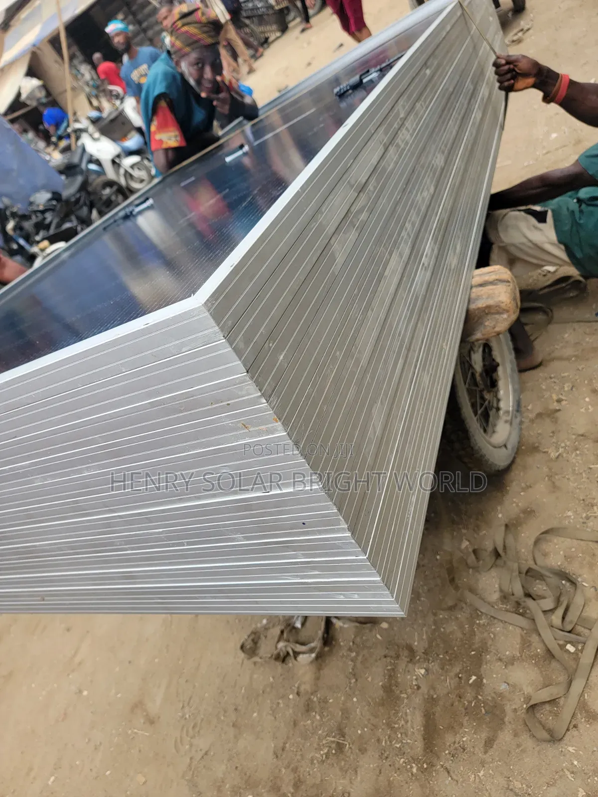 Jinko 590w Bifacial