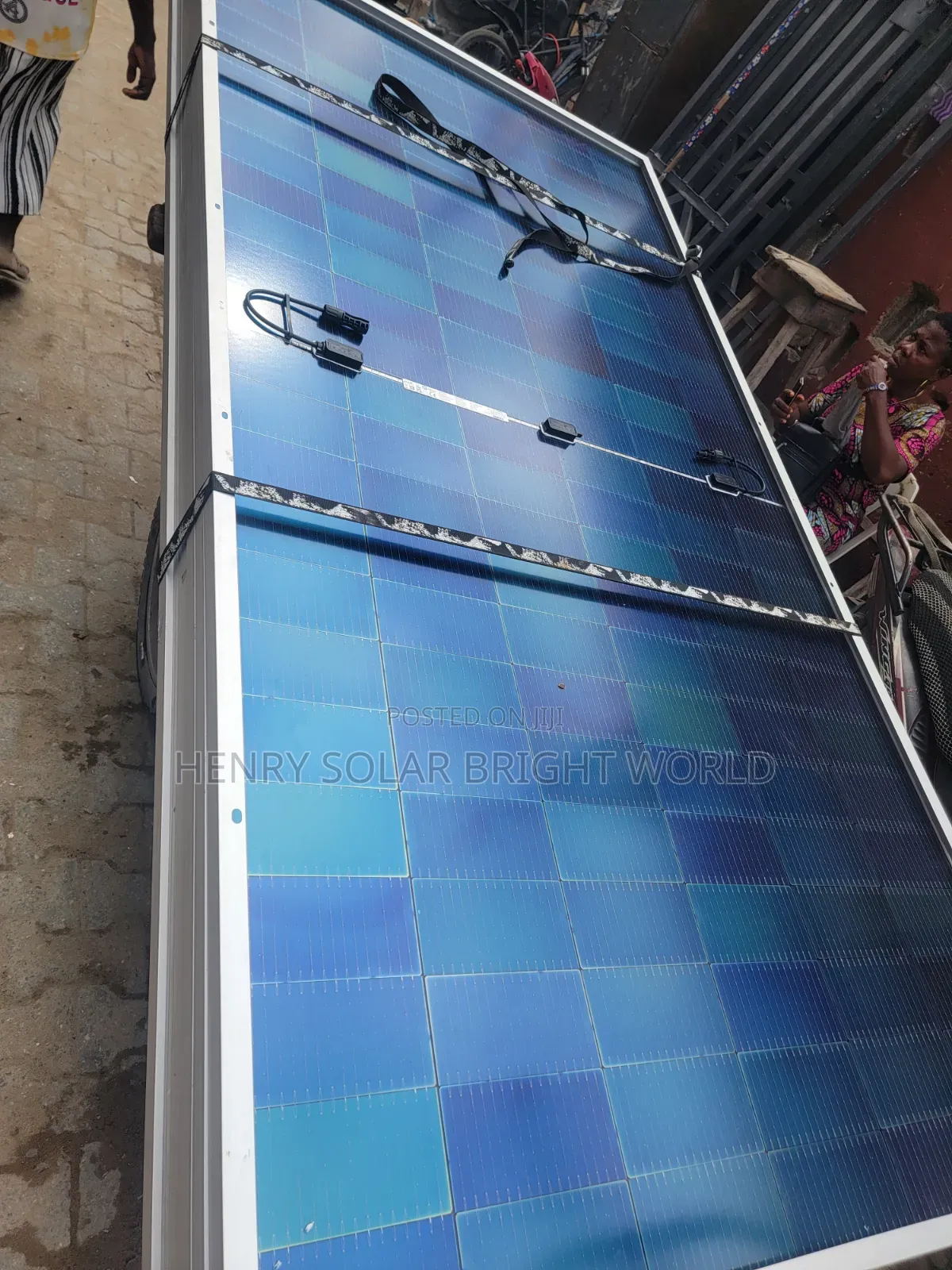 Jinko 590w Bifacial