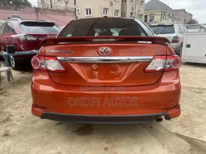 Toyota Corolla 2013 Red