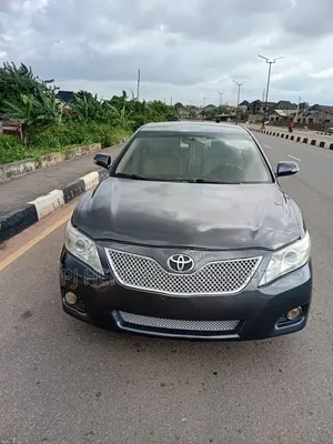 Toyota Camry 2008 Gray