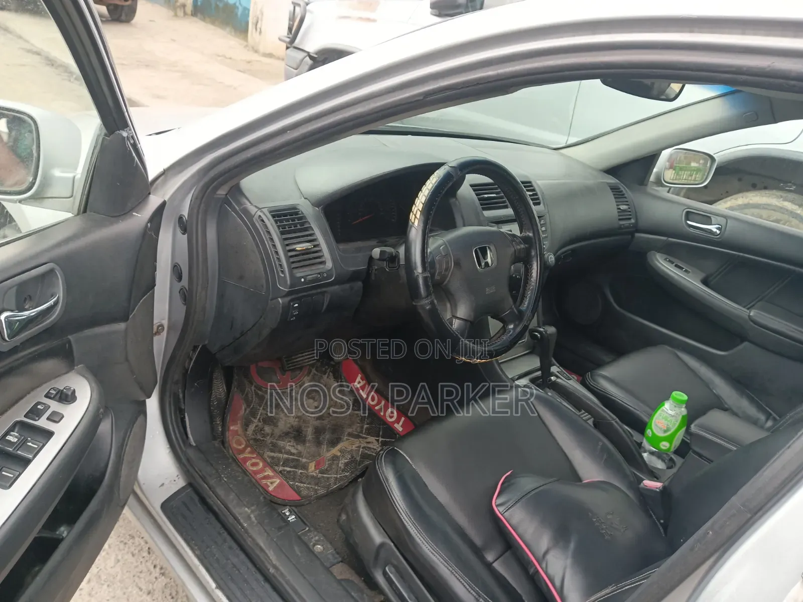 Honda Accord 2004 Silver