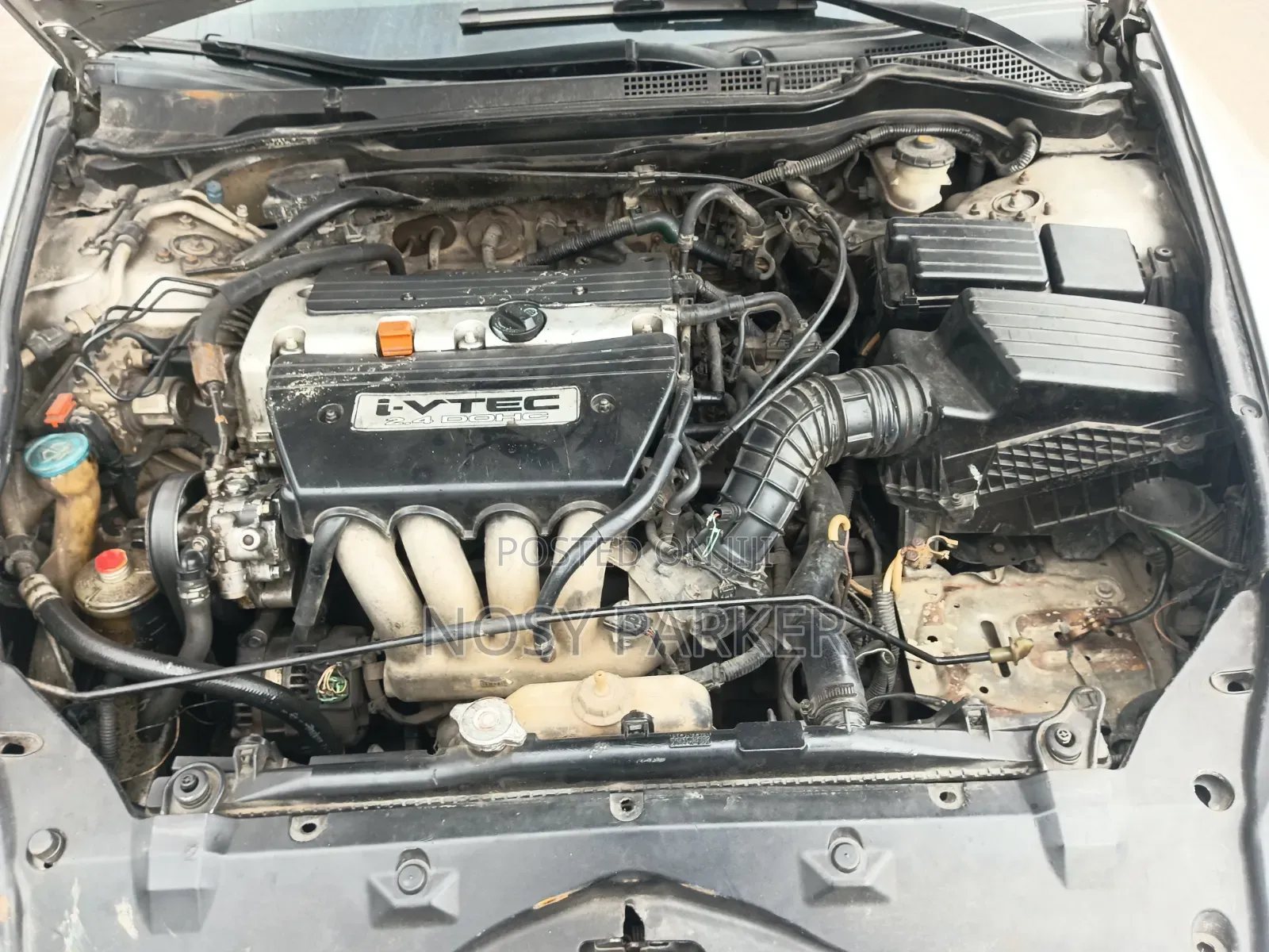 Honda Accord 2004 Silver