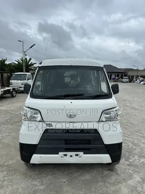 Daihatsu Hijet 2018 White