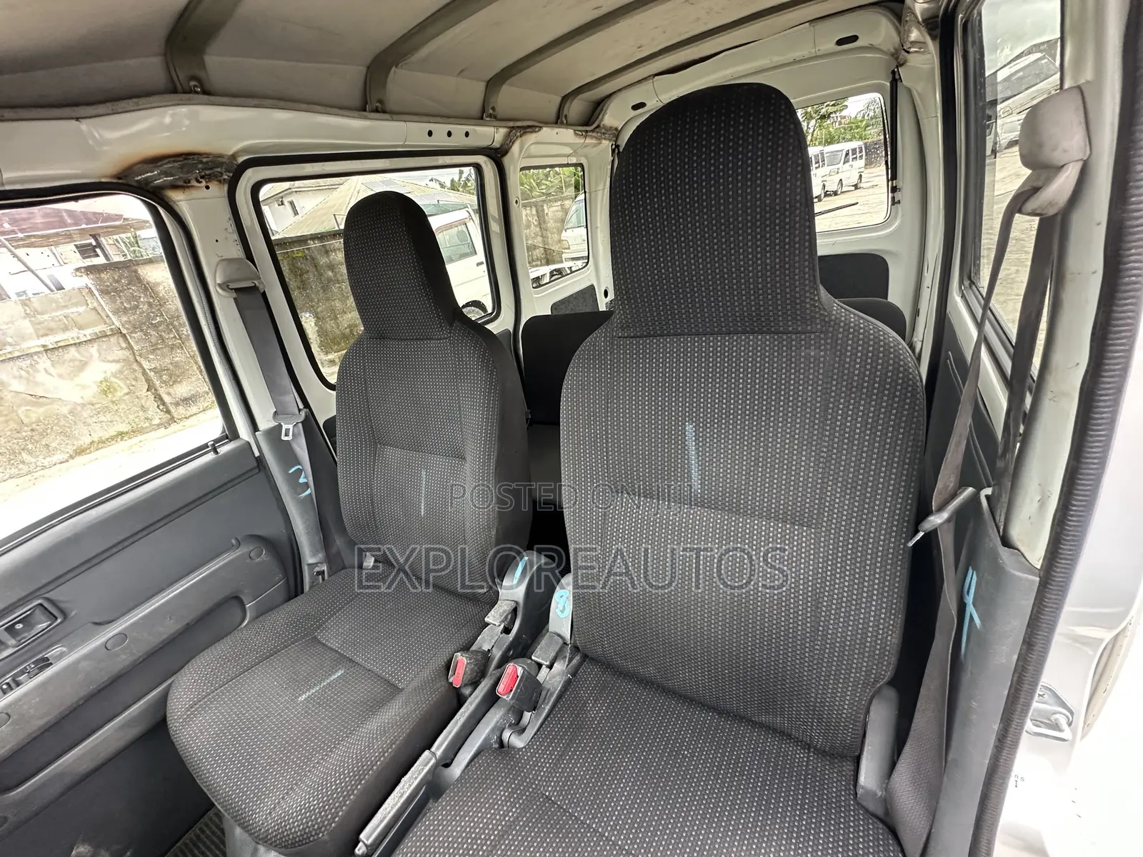 Daihatsu Hijet 2018 White