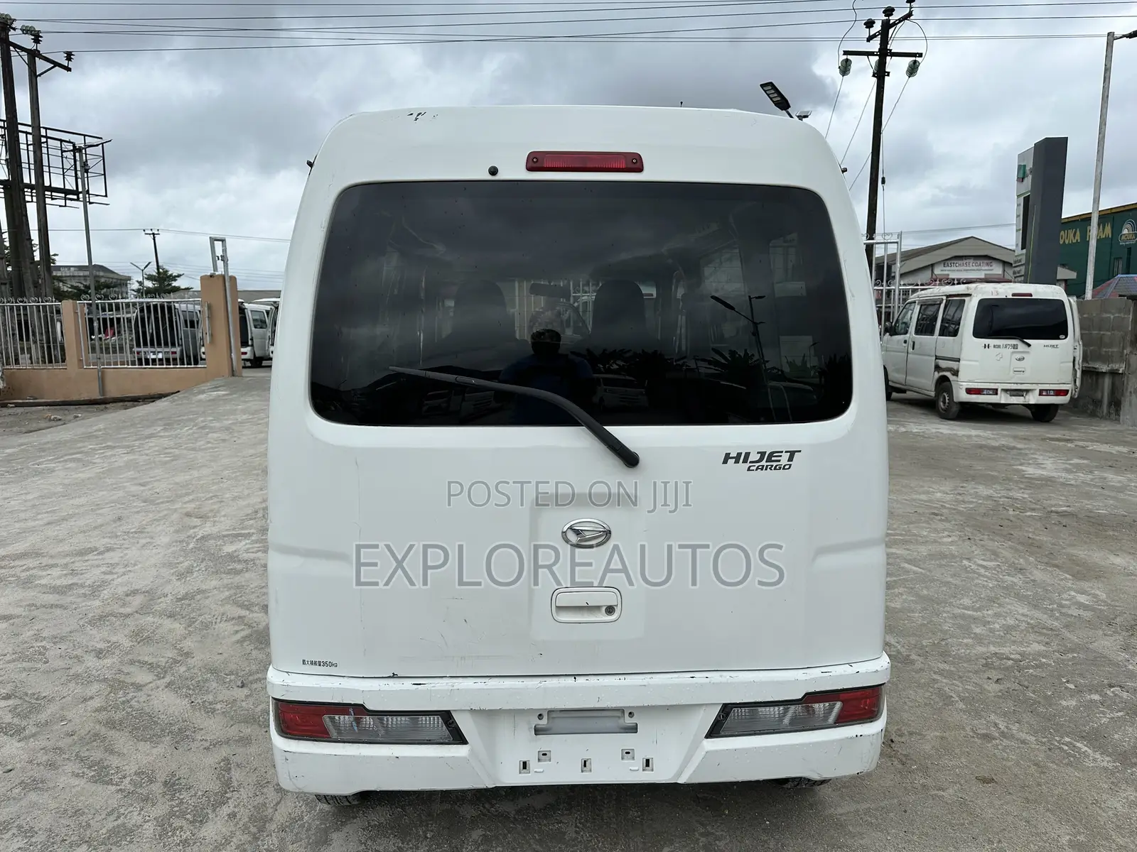 Daihatsu Hijet 2018 White