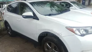 Toyota RAV4 2016 White