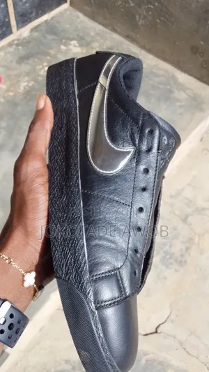 Nike SB Zoom Blazer Low X Dancer Skateboards