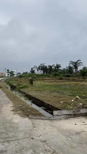 Land for Sale in Beechwood Estate ADIVA 111